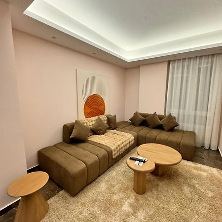 Agate City Center Apartment Тирана Екстер'єр фото