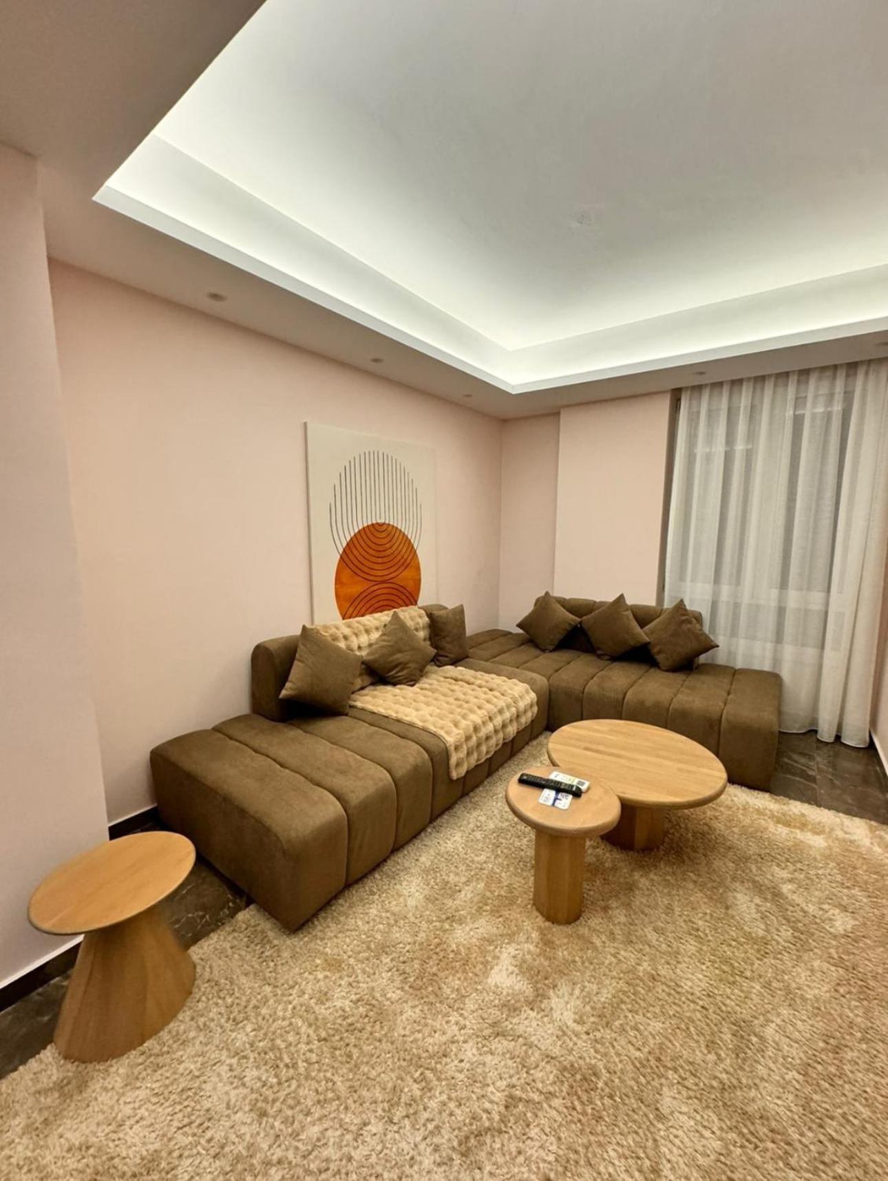 Agate City Center Apartment Тирана Екстер'єр фото