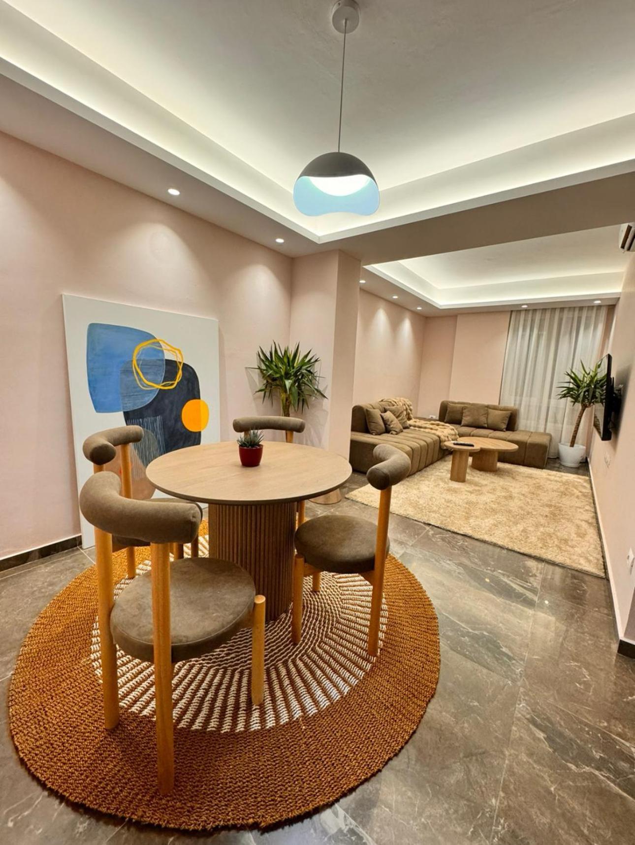 Agate City Center Apartment Тирана Екстер'єр фото