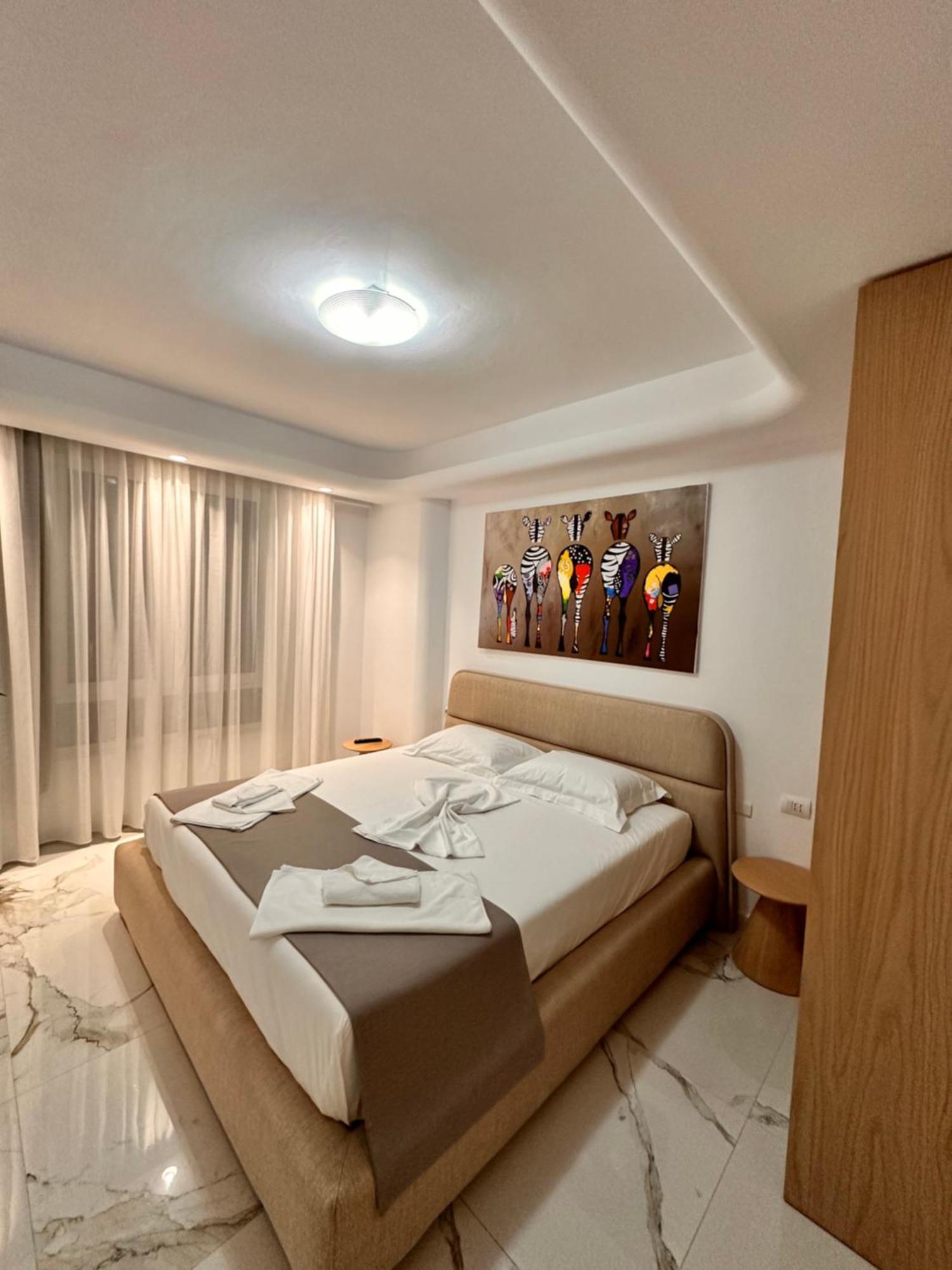 Agate City Center Apartment Тирана Екстер'єр фото