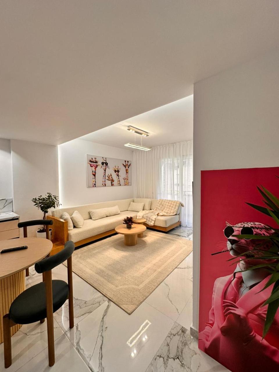 Agate City Center Apartment Тирана Екстер'єр фото